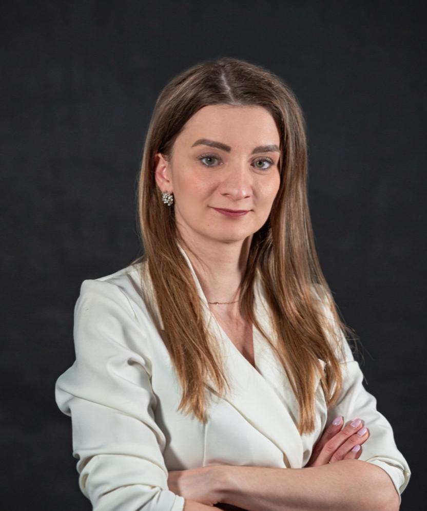 Karolina Dzimira - HR manager